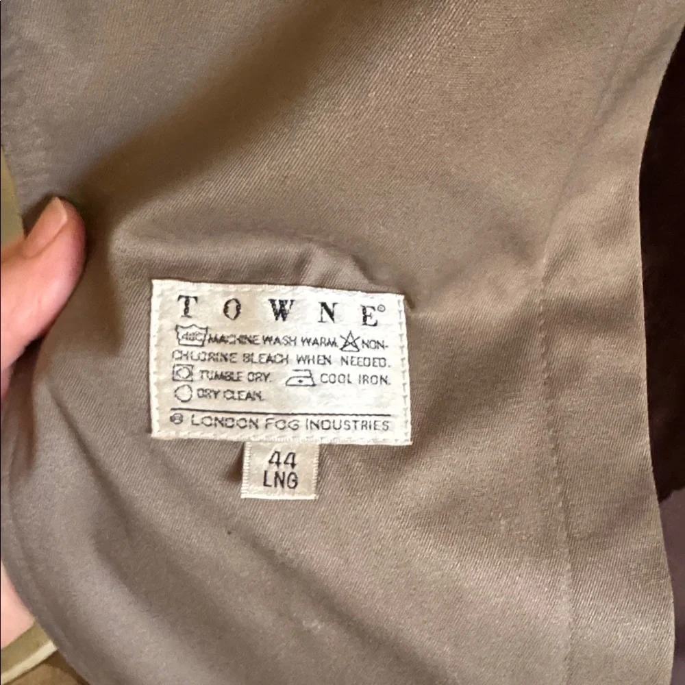 VTG Towne by‎ London Fog Trench Coat w/zipper out lining.. 44L Like New